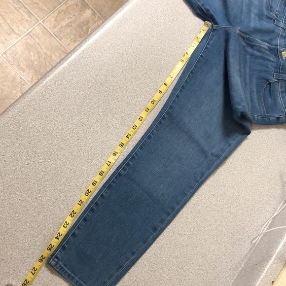 J bRAND jEANS - Picture 11 of 11